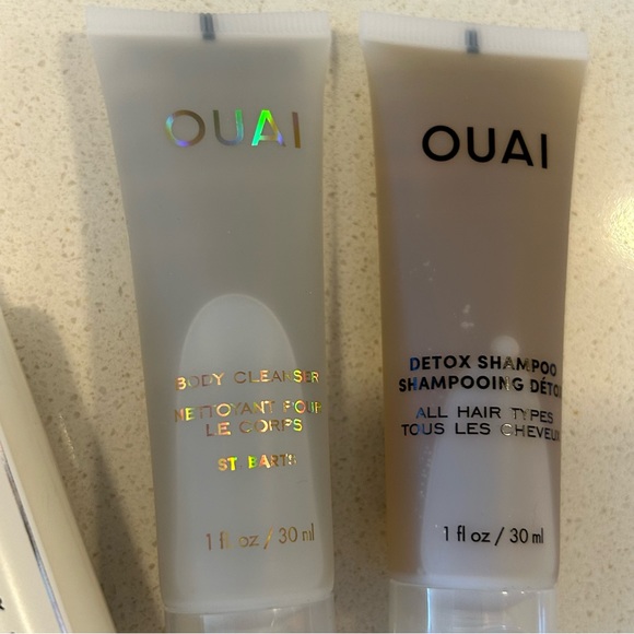 Ouai Deluxe Travel Set - Picture 5 of 7